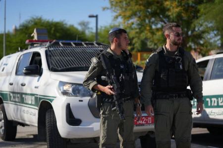 اعتقالات امنية وجنائية في الضفة الغربية والنقب وابوغوش وحيفا وشعب وكفرياسيف والجديدة المكر 